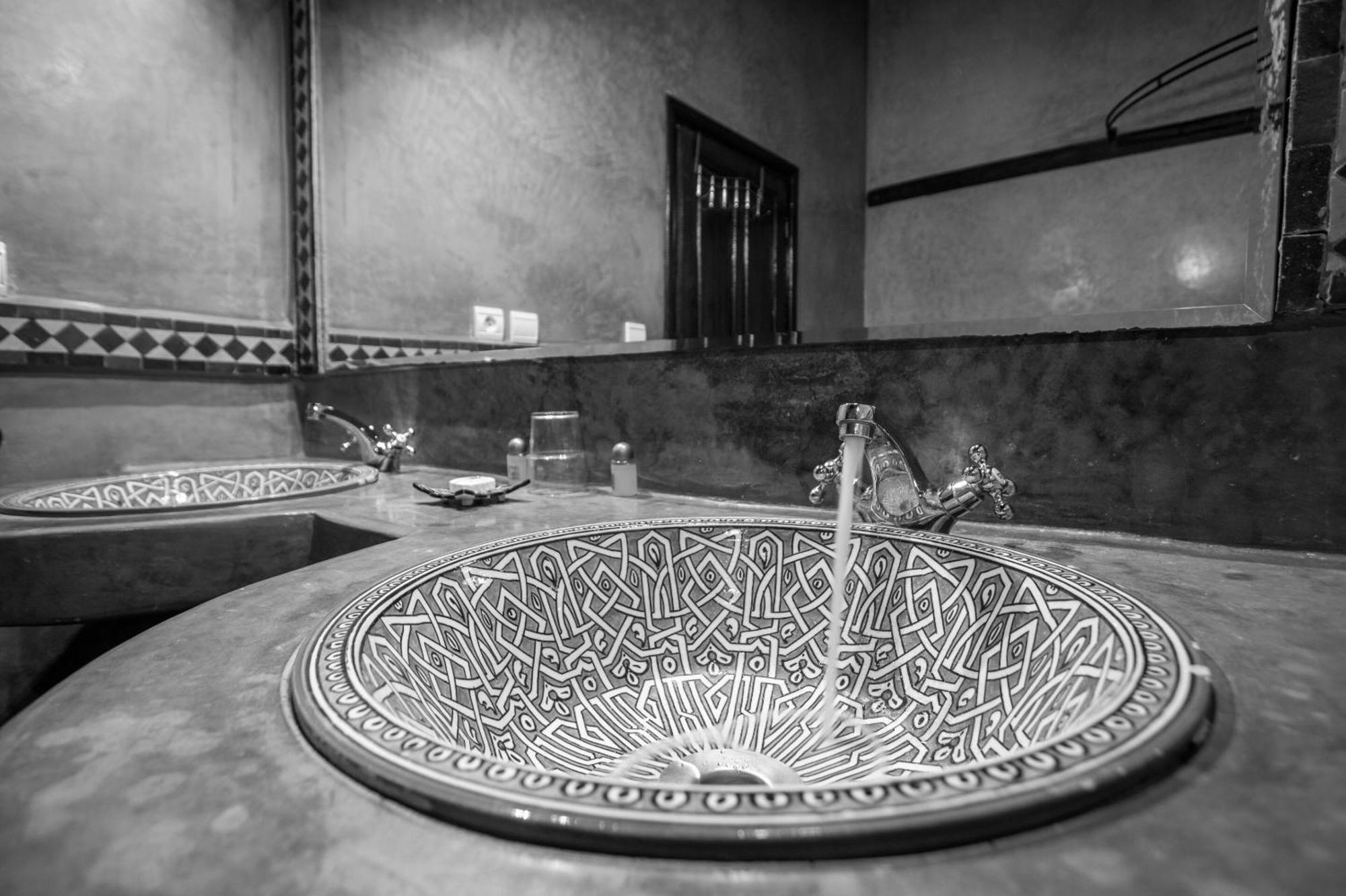 Riad Zitouna Fez Buitenkant foto