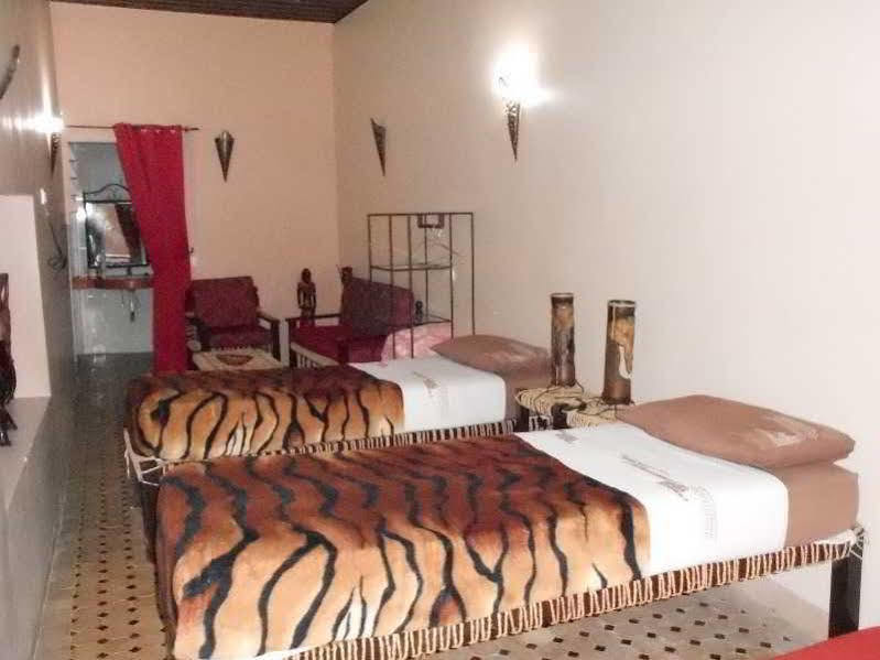 Riad Zitouna Fez Buitenkant foto