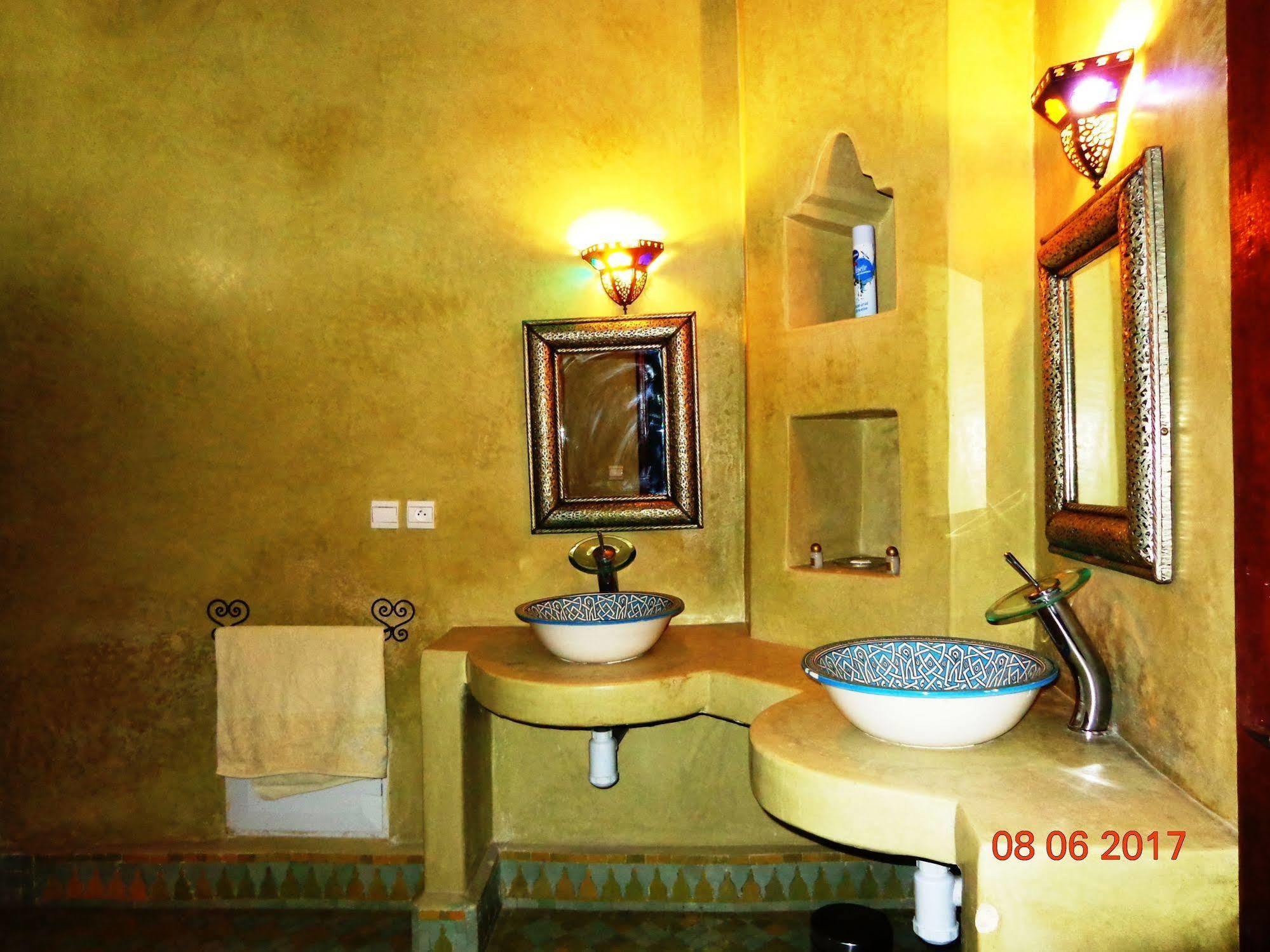 Riad Zitouna Fez Buitenkant foto